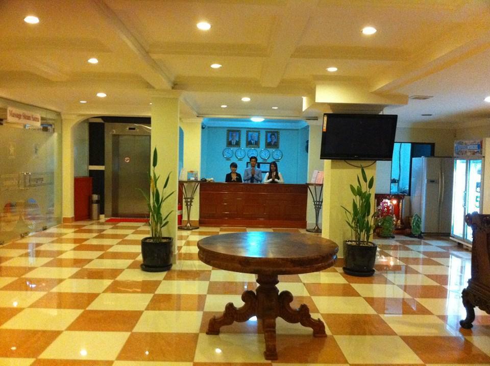 Comfort Star 2 Hotel Phnom-Penh Buitenkant foto